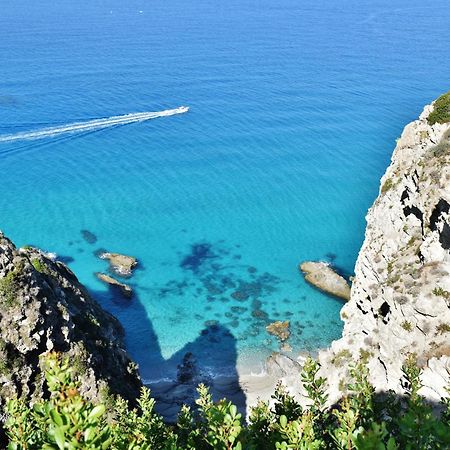 Calabria Beach Villa'S กาโปวาติกาโน ภายนอก รูปภาพ